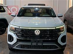 ڤۆڵکسواگن ئەتڵەس کرۆس سپۆرت